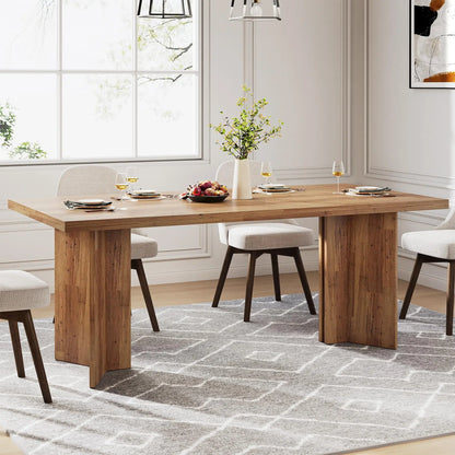 Farmena Dining room with a wooden table 
